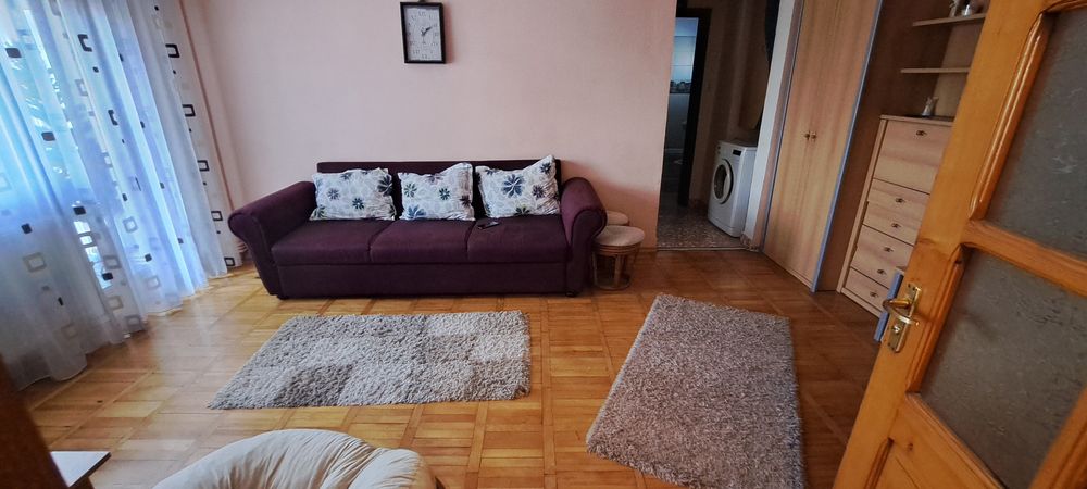 Închiriez apartament cu 3 camere Unirii Sud