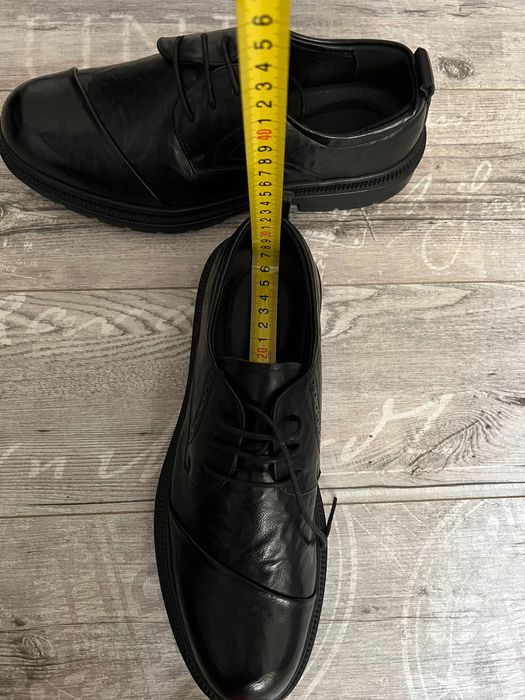 Pantofi noi din piele marimea 43