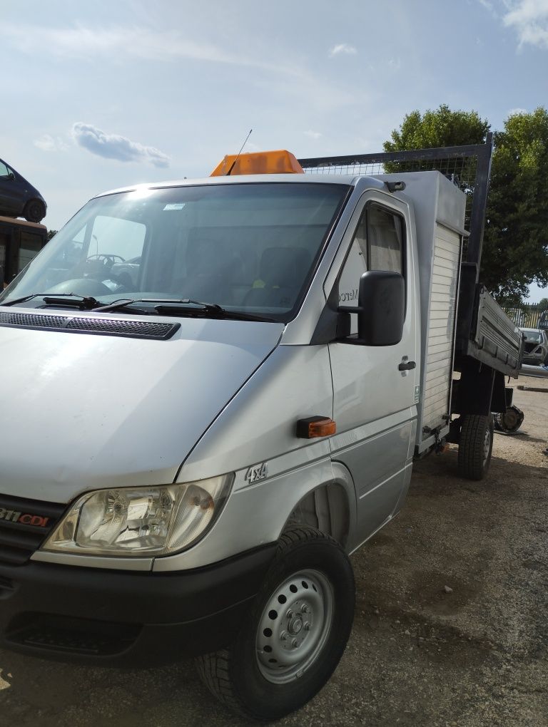 Бус самосвал Мерцедес-Sprinter 311 CDI , 4x4