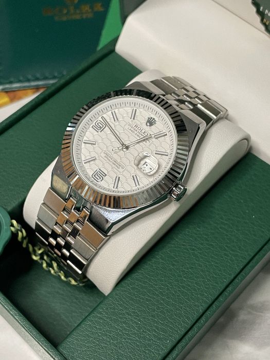 Rolex land dweller