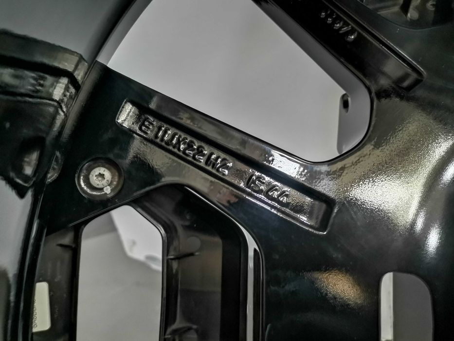 Като нови 22" Джанти BMW Style 922 M Red Label Гуми БМВ XM G09