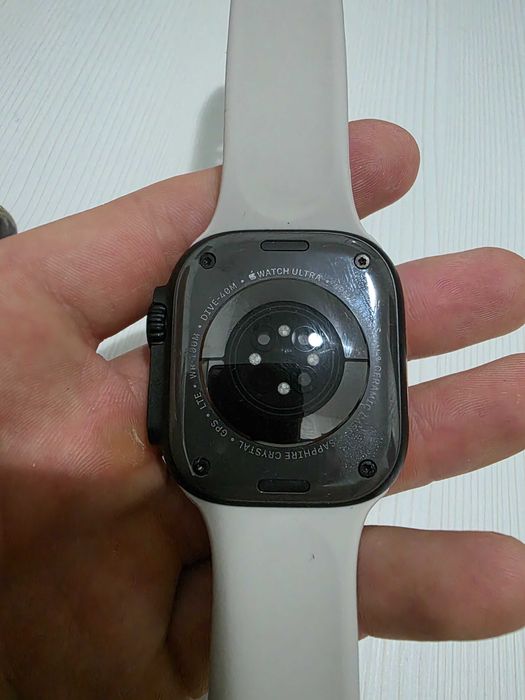 Apple Watch Ultra 2 LTE 49mm – Перфектен, 100% Батерия, Най-нов модел