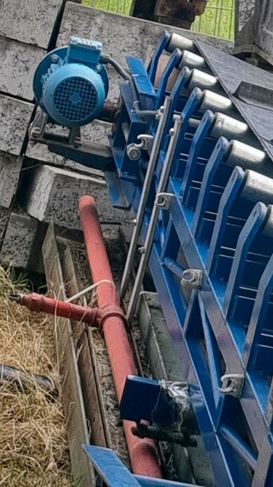 Vând Banda transportatoare