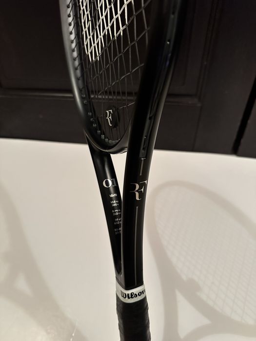 Racheta Wilson RF 01, 300g + CADOURI