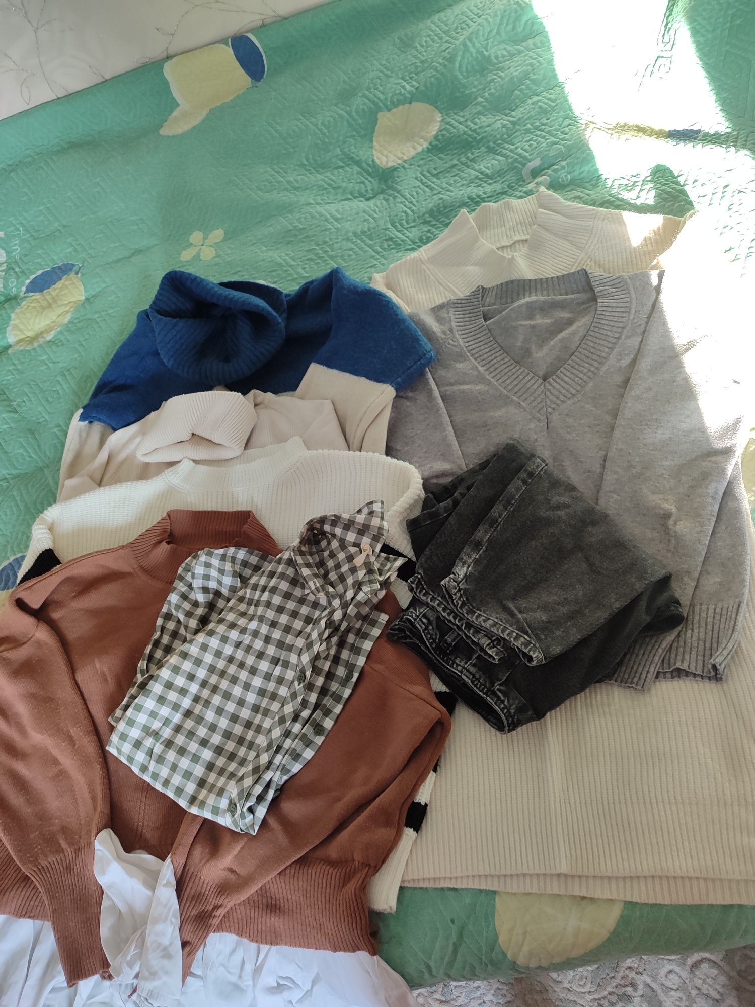 Продам вещи б/у в хорошем состоянии,