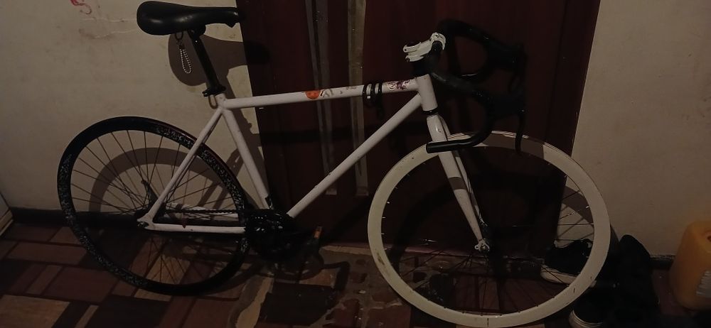 Сингл спид велосипед с тормозами