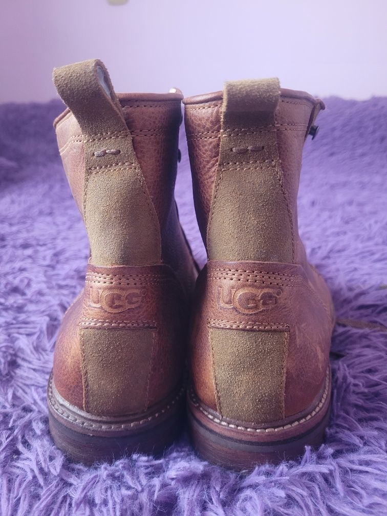 UGG Selwood Boots