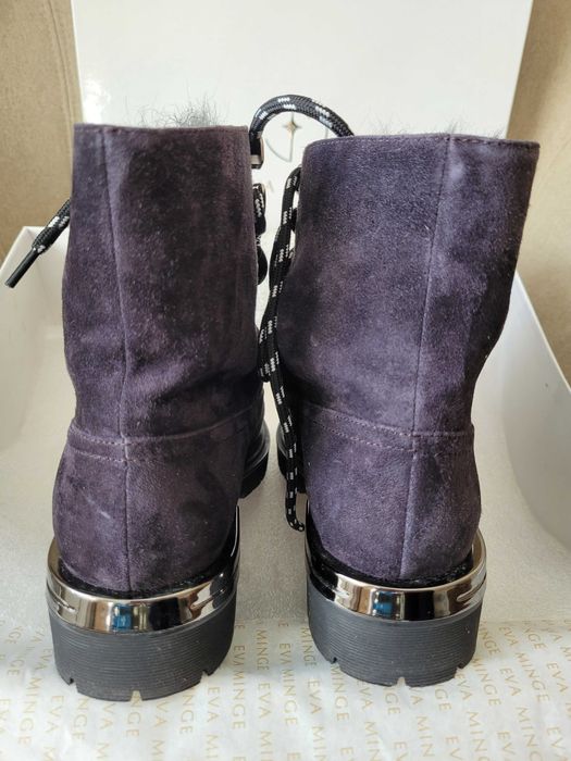 Botine cu șireturi din piele intoarsa. Eva Minge, mărimea 36, Noi