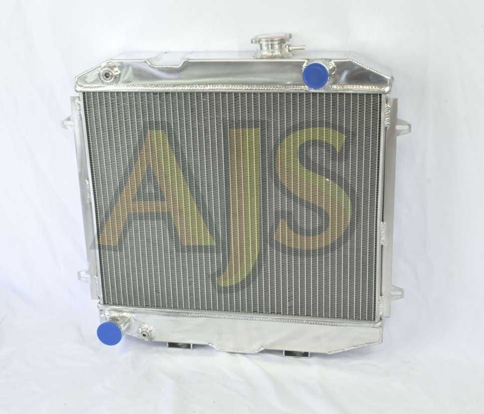 радиатор алюминиевый УАЗ 469 70мм MT AJS.