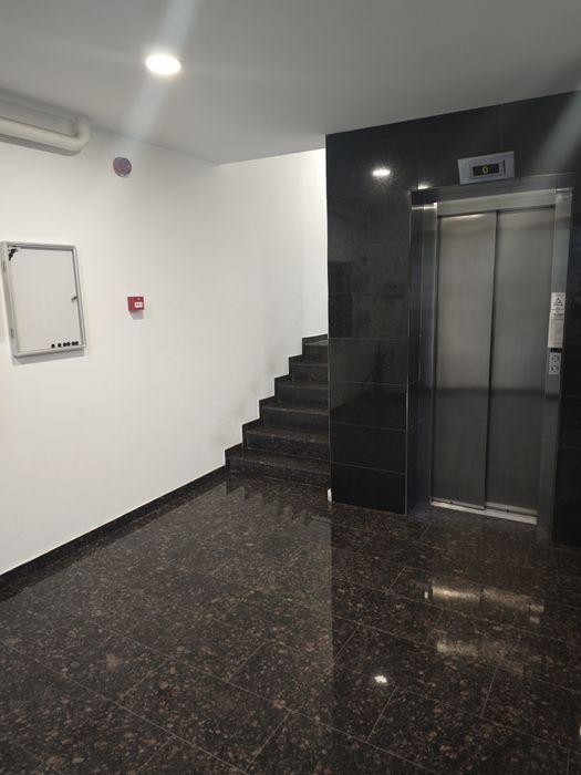 Ultracentral 2 camere in bloc nou 2023 la Piata Universității - chirie