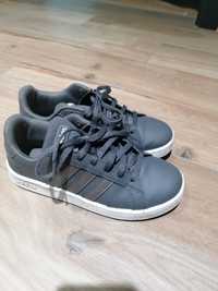 Обувки Adidas  N34