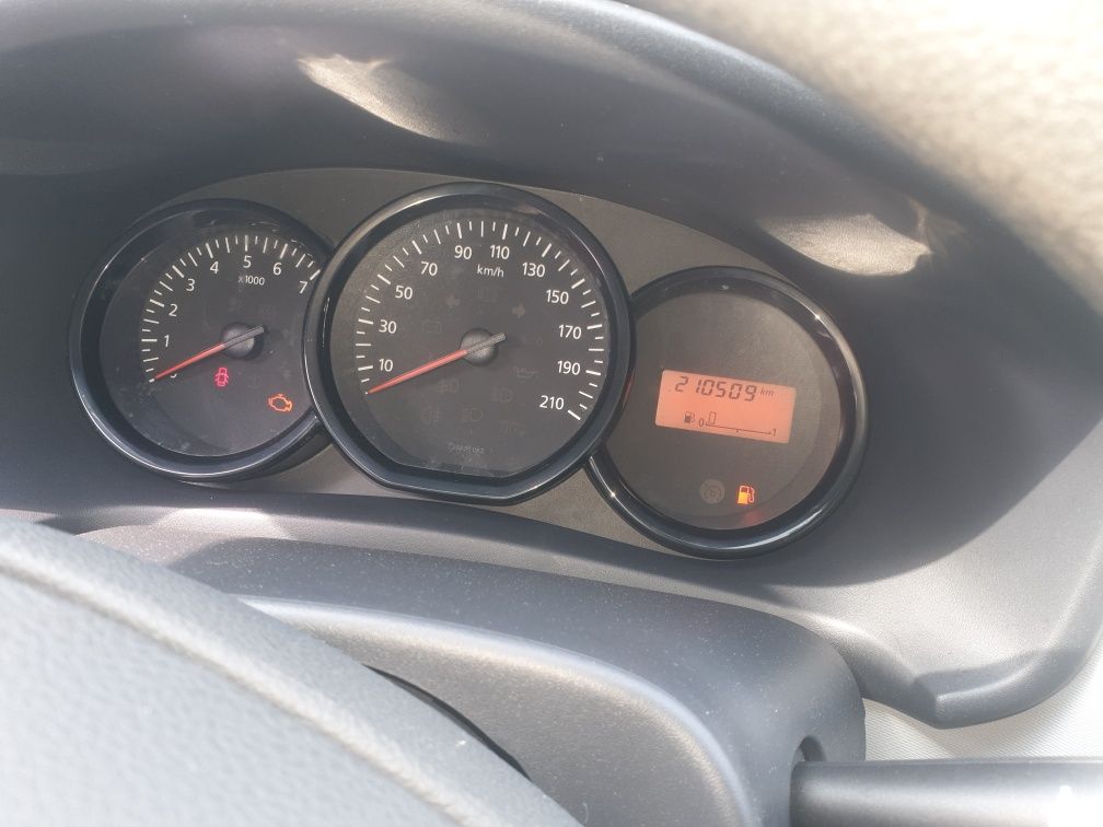 Dezmembram Dacia Sandero 2 an 2014 1.2 benzina 5+1,trepte