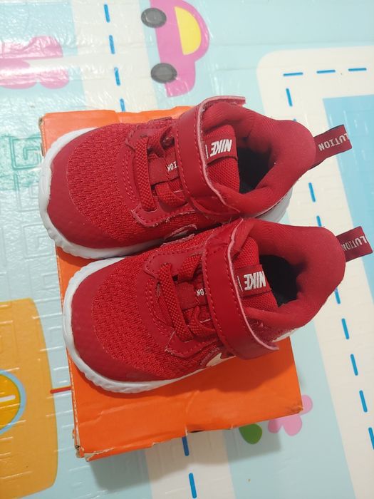 Incaltari Nike marime 18.5 - 9 cm