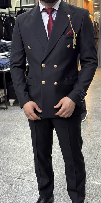 Тройка костюм черный