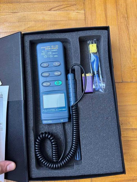 Aparat de masura al umiditatii si temperaturii marca Omega