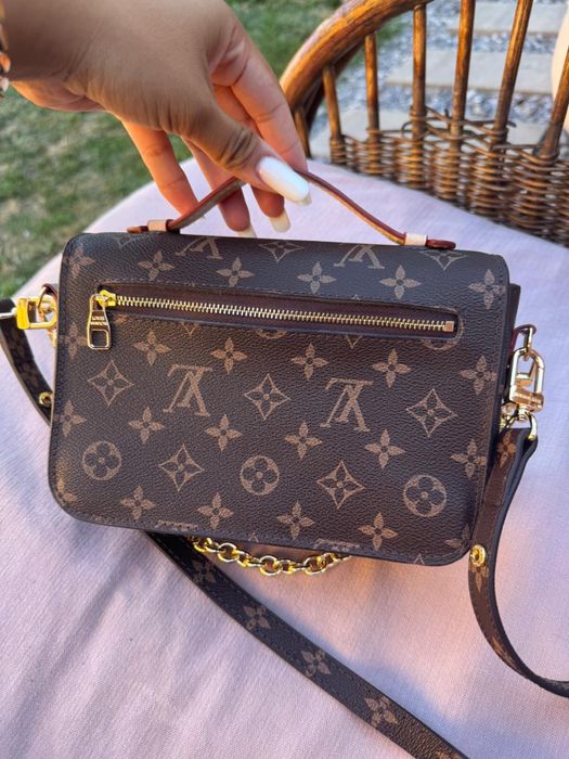 Geanta femei louis vuitton