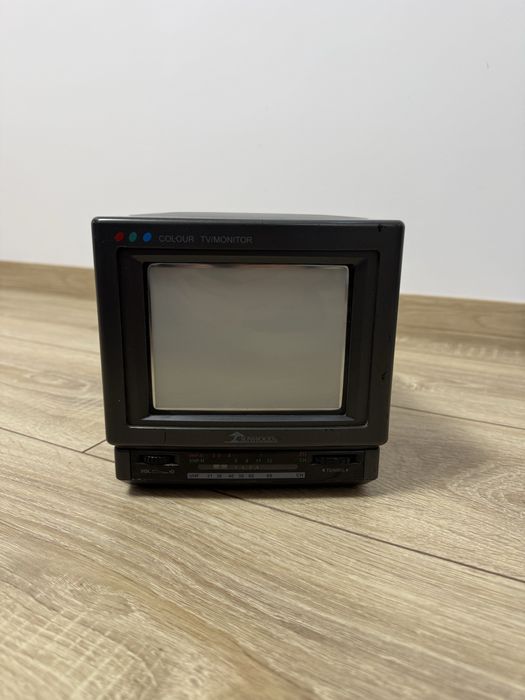 Televizor portabil Roadstar