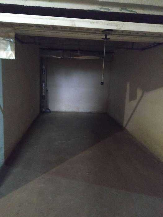 Дава се под наем Гараж / Паркомясто в София, Младост 2 - 16 кв.м за 112.2 € - Снимка #1