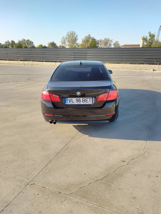 Vand bmw f10 3.0 258 cai automat 7000 euro fix