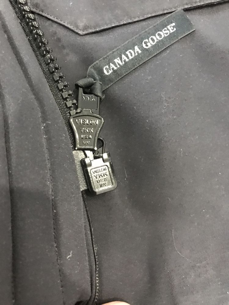 Женская парка Canada Goose. Размер S/P . ( оригинал).