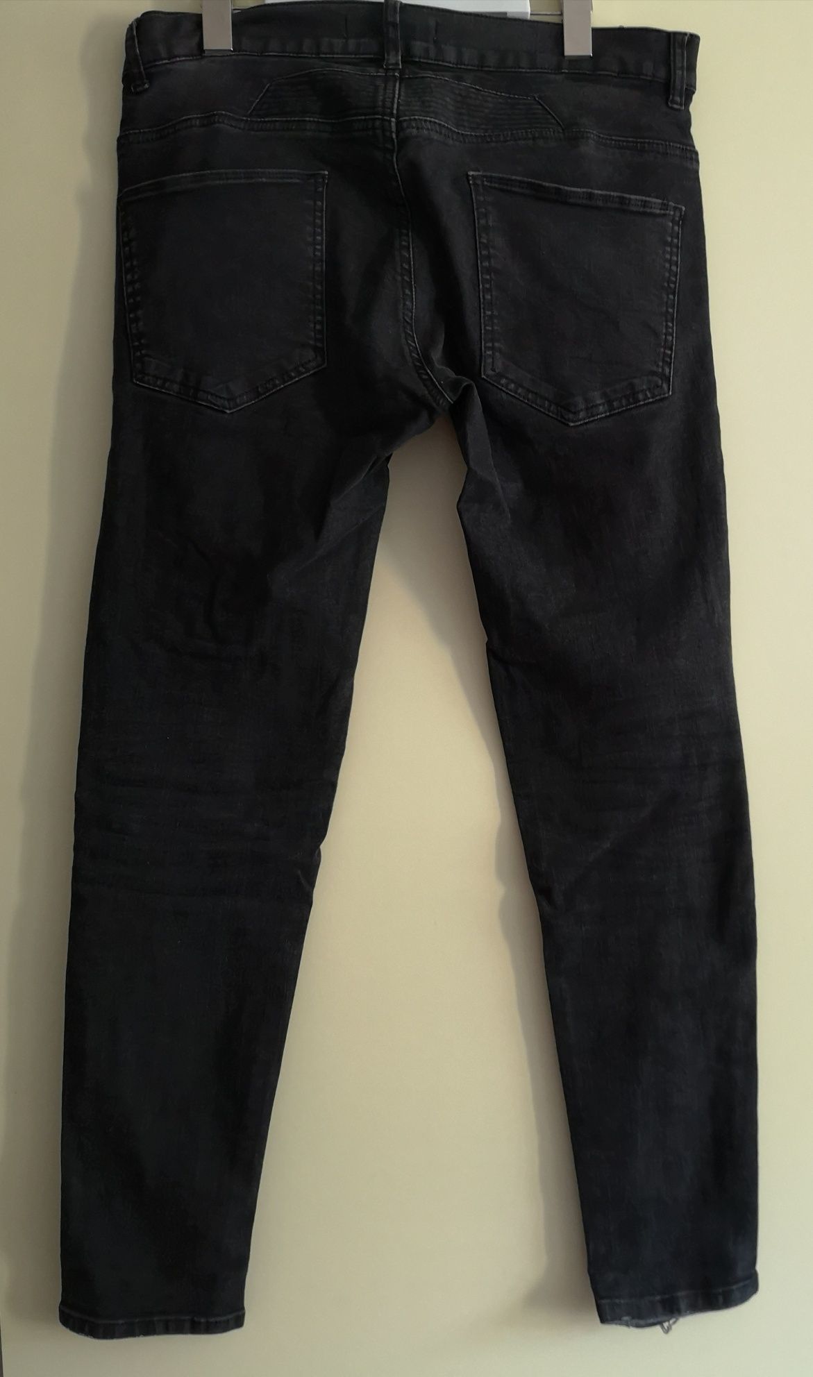 Jeans Zara barbatesti