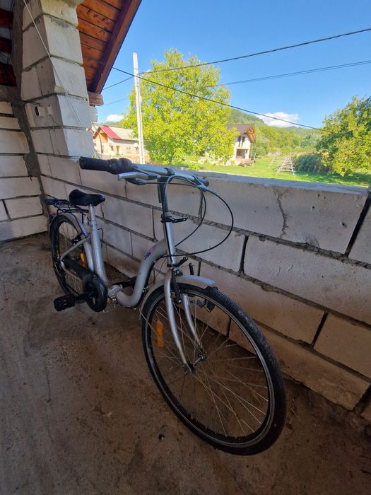 Vând bicicleta pegas in stare foarte bună care se strange