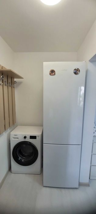 Apartament 2 camere, mobilat – Str. Spiniș, Sector 4-direct proprietar