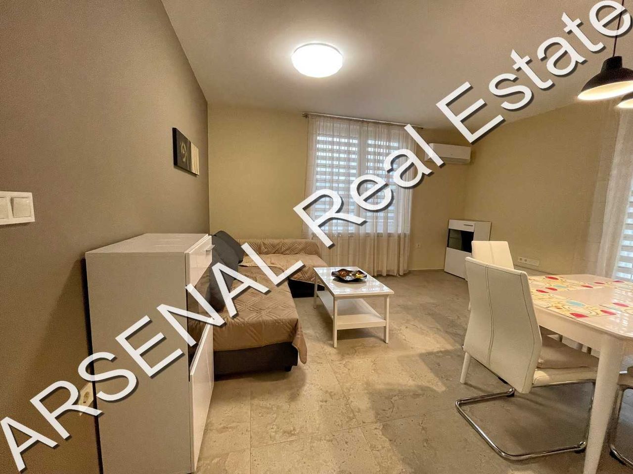 Дава се под наем Двустаен апартамент в София, Редута - 62 кв.м за 650 € - Снимка #2