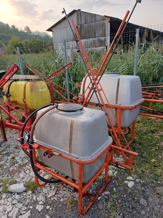 Met de 200 litri si 330 l pompa de erbicidat