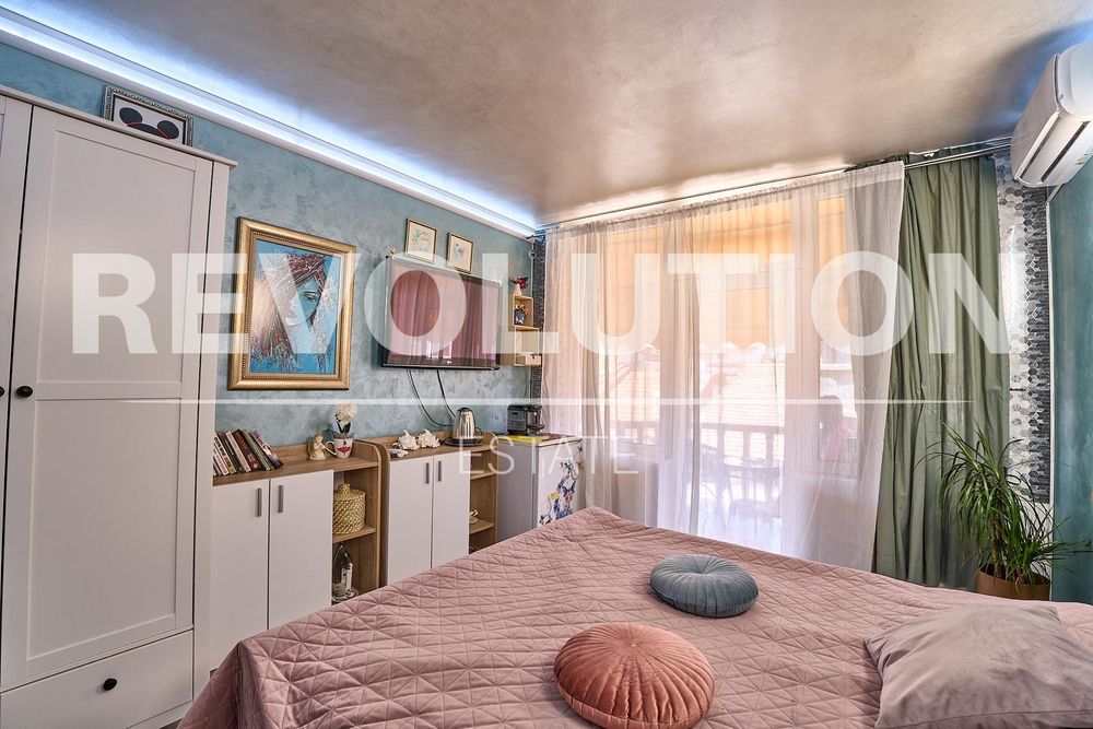 Модерен едностаен апартамент в района на Центъра