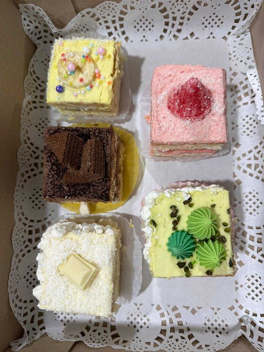 Пеку на заказ торты, пироженное