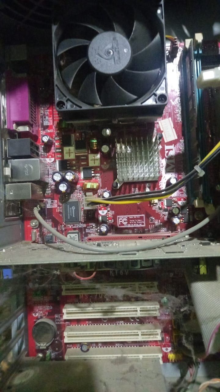 Компьютер процессори сотилади