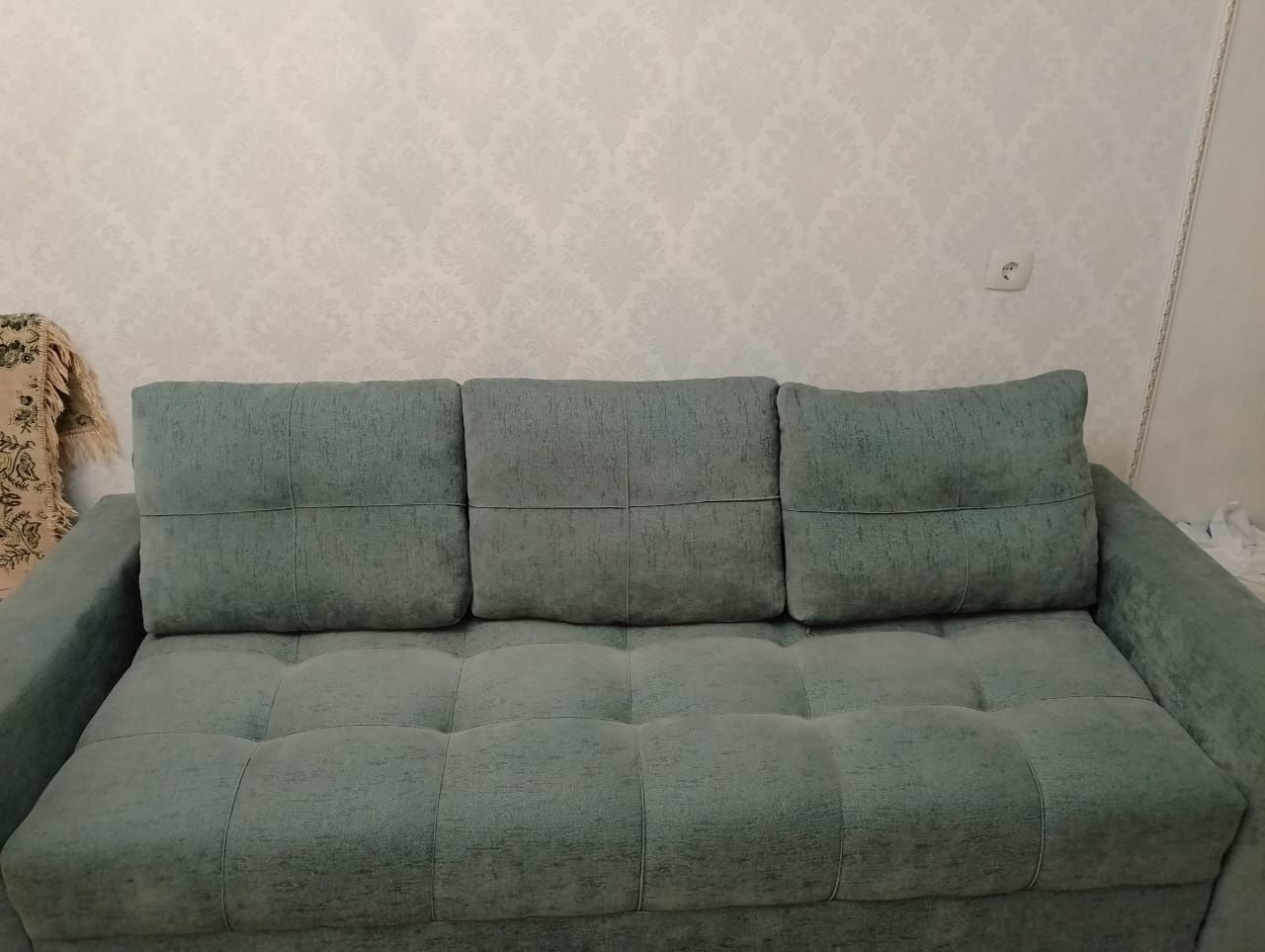 Продаю мягкий диван