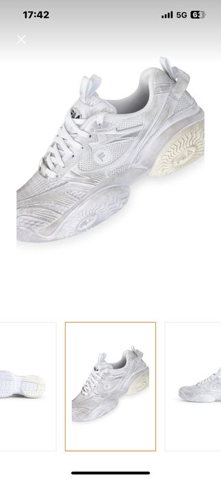 Маратонки Fila с зацапан ефект