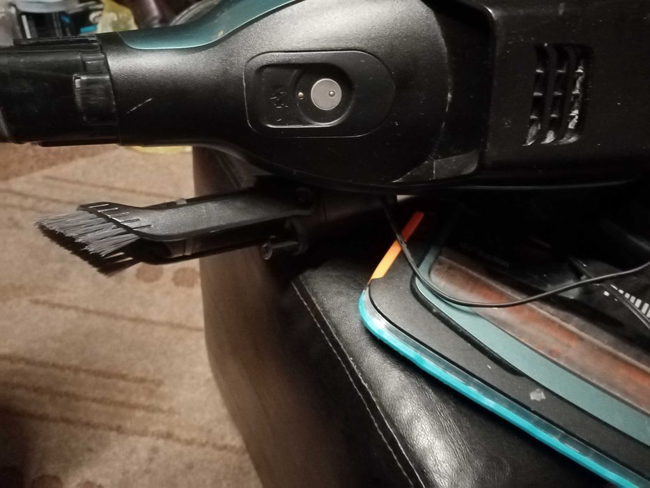 Aspirator fără fir