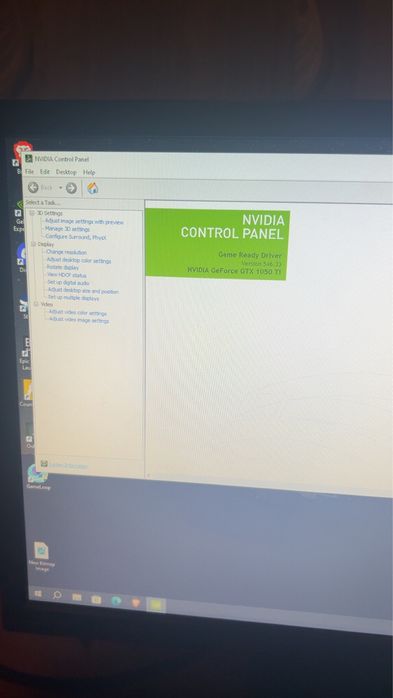 Sistem PC Gaming Ryzen 3 + GTX 1050 Ti + Monitor + Tastatură/Mouse
