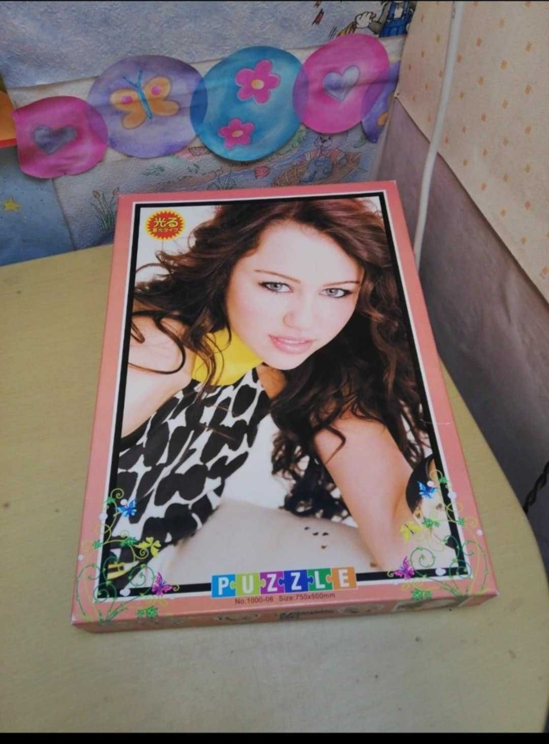vand puzzle nou 1000 de bucati