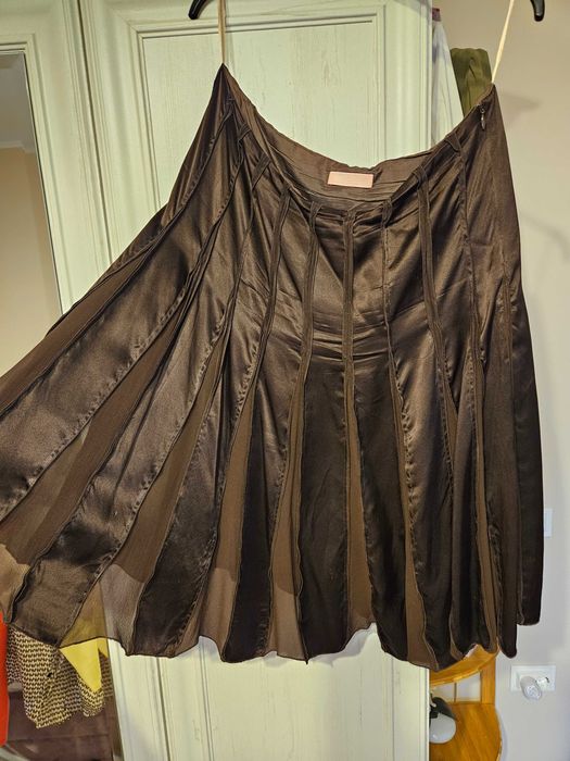 Vand fusta din matase