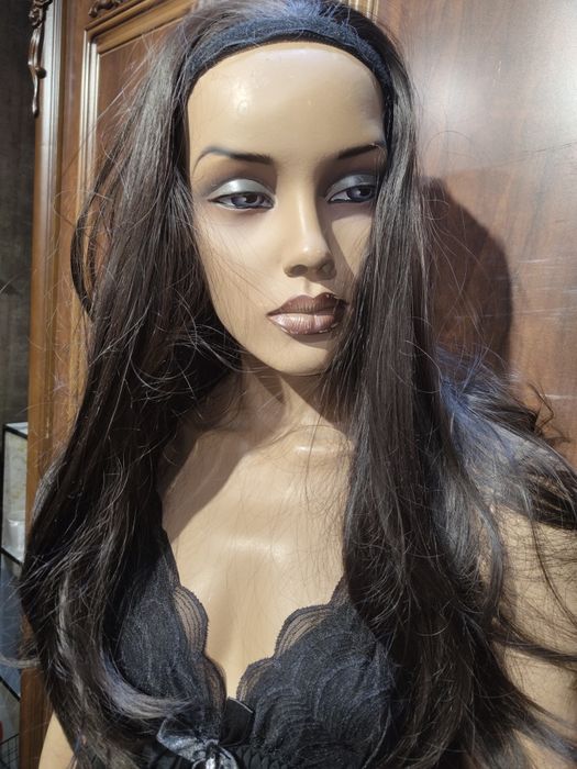 Парик женский новый с ободком