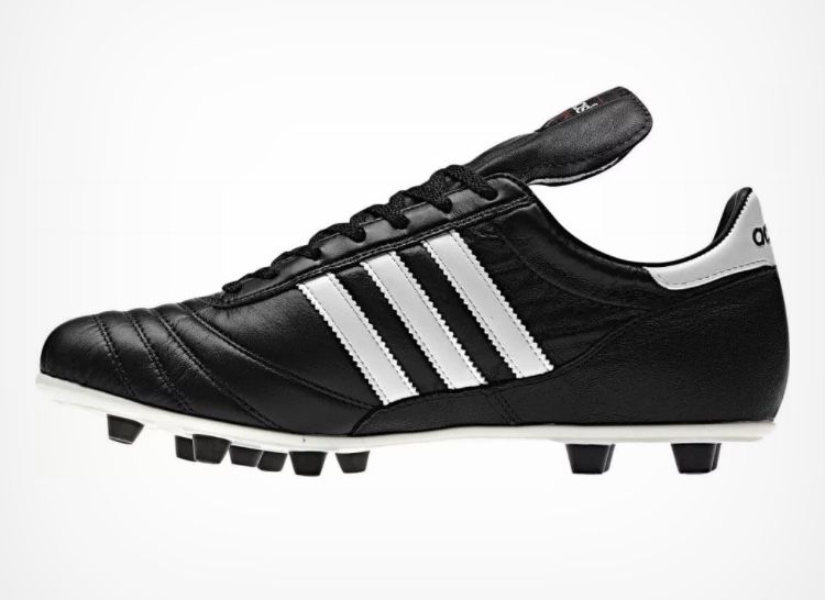 Ghete fotbal Adidas Copa Mondial,noi cu etichetă.