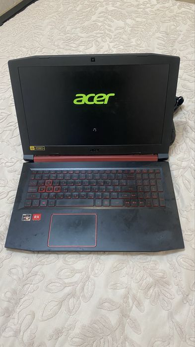 Acer ноутбук, с сумкой и зарядкой