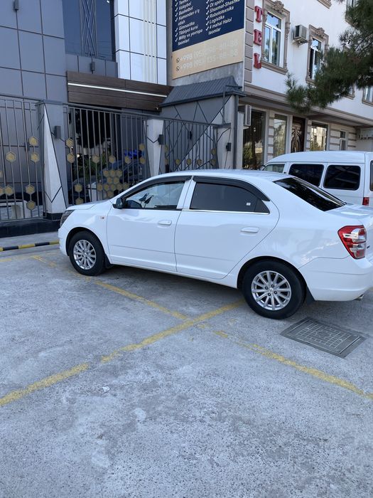 Cobalt 2019 avtomat, metan gazli sotiladi.