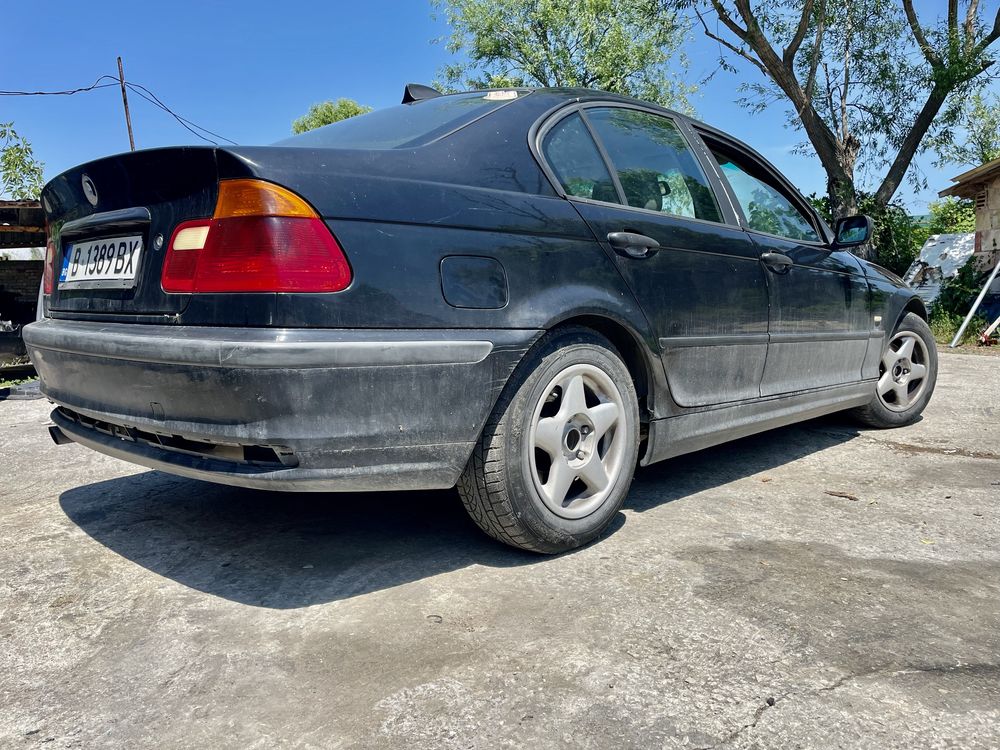 BMW 318i 118кс на части