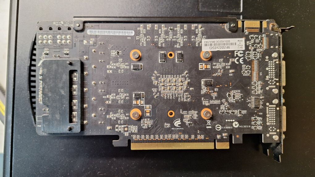 ASUS Nvidia GTX 560 1Gb DDR5