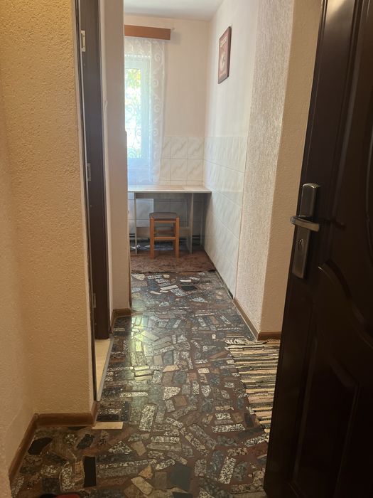 Inchiriez garsoniera pod Gradiste -Podgoria