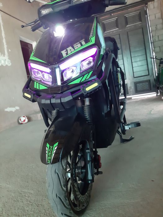 Skuter Skillmax Spartvinniy
