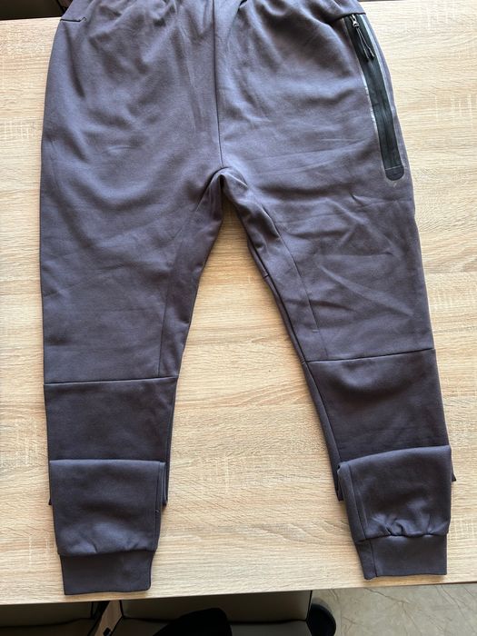 ОРИГИНАЛЕН Nike Tech Fleece