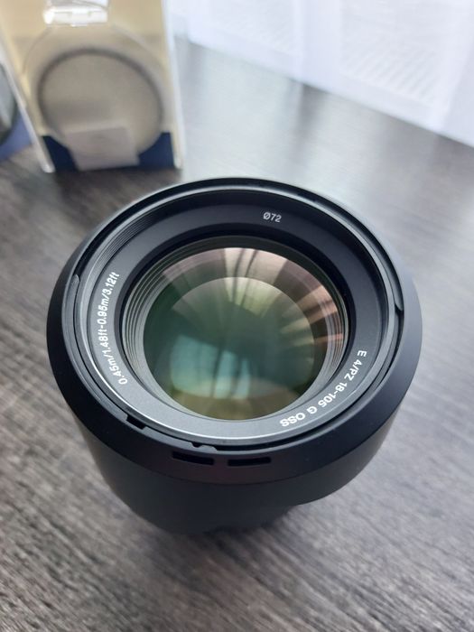 Obiectiv Sony E 18-105mm f/4 G OSS – stare impecabilă + 2 filtre Hoya