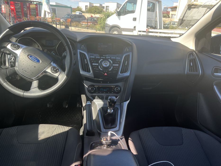 Ford focus fabricatie 2014  1,6 diesel inpecabil nr valabie tol