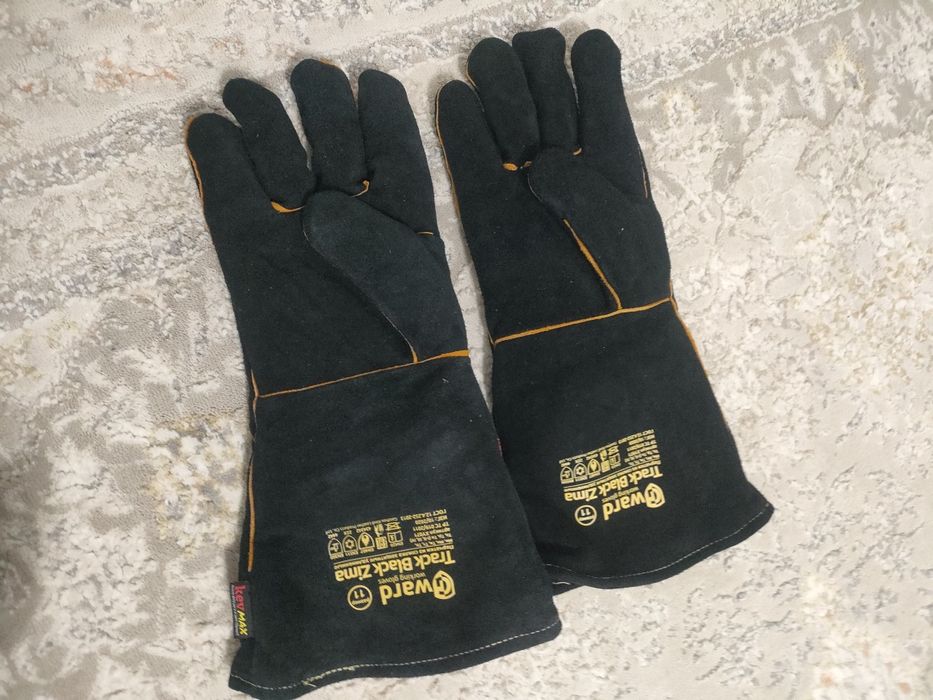 Продам перчаткт сварщика